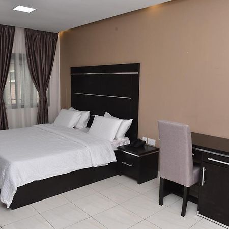 Urban Metro Inn Lagos Exteriér fotografie