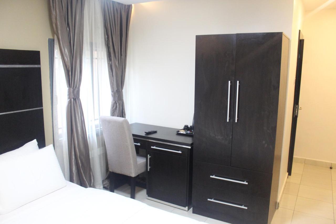 Urban Metro Inn Lagos Exteriér fotografie